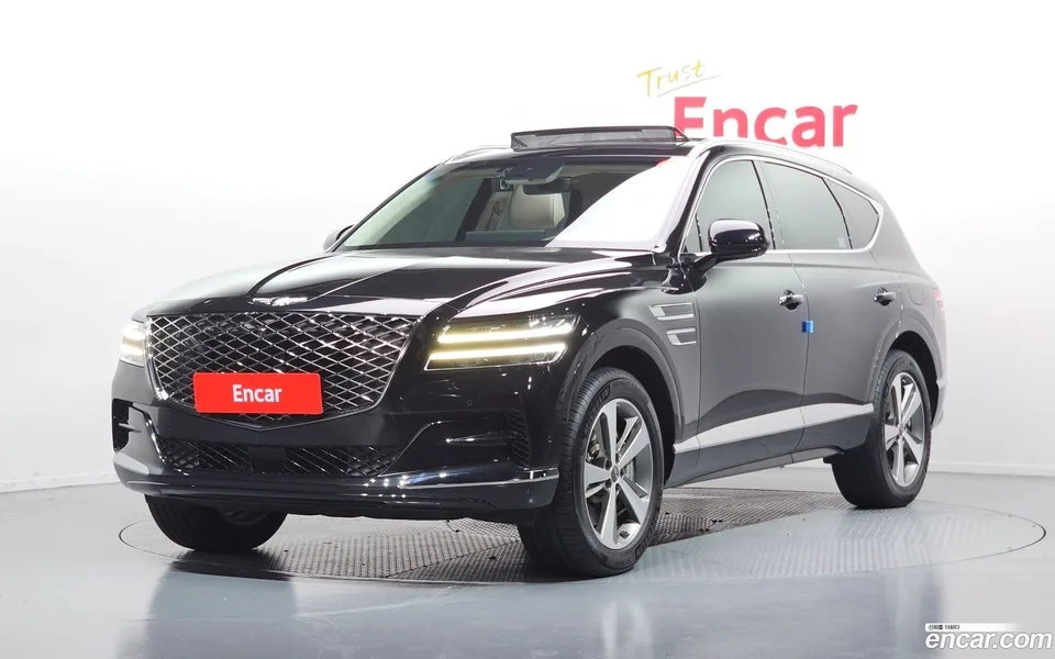 Genesis GV80 2.5T AWD 2023 — photo 1, buy with delivery to Moscow