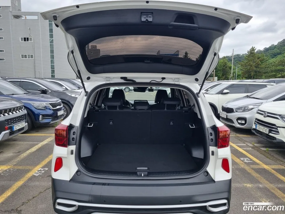 Kia Seltos 1.6 2WD 2022 — thumbnail 5
