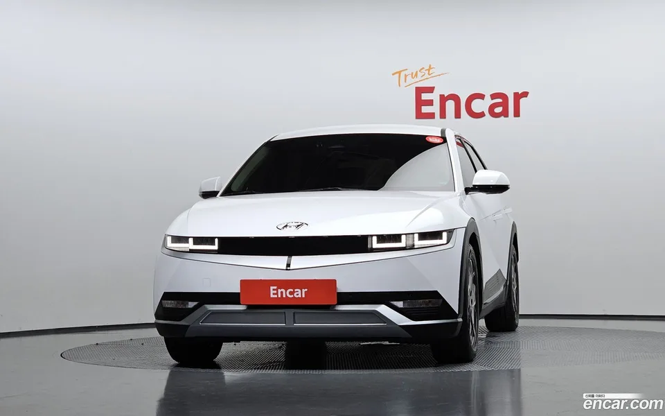 Hyundai Ioniq 5 AWD 2023 — миниатюра 3