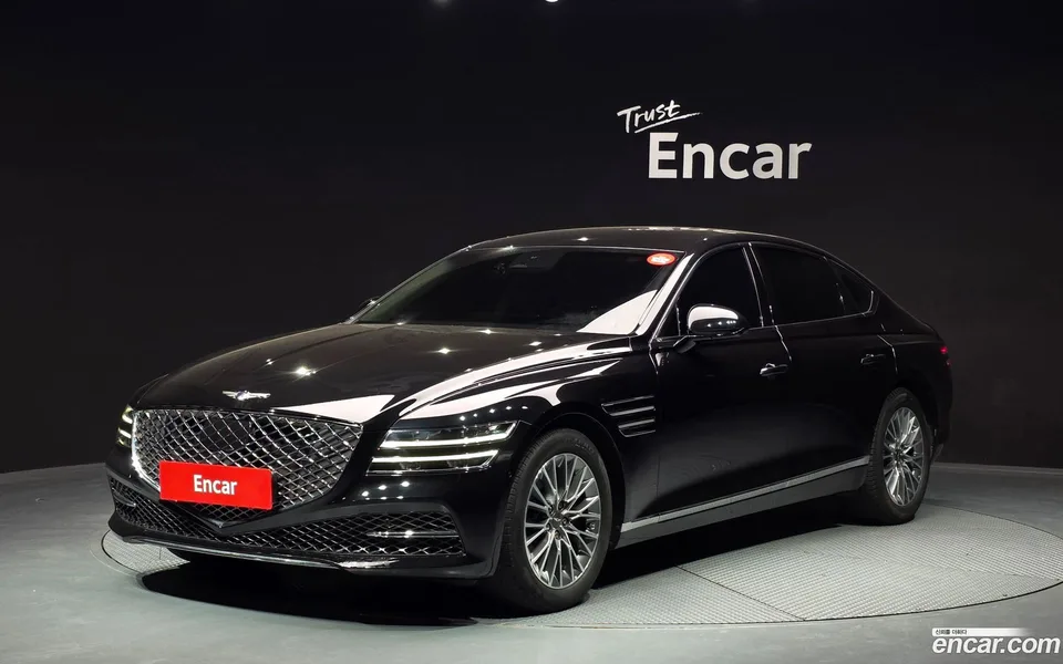 Genesis G80 2.5 AWD 2022 — photo 1, buy with delivery to Moscow