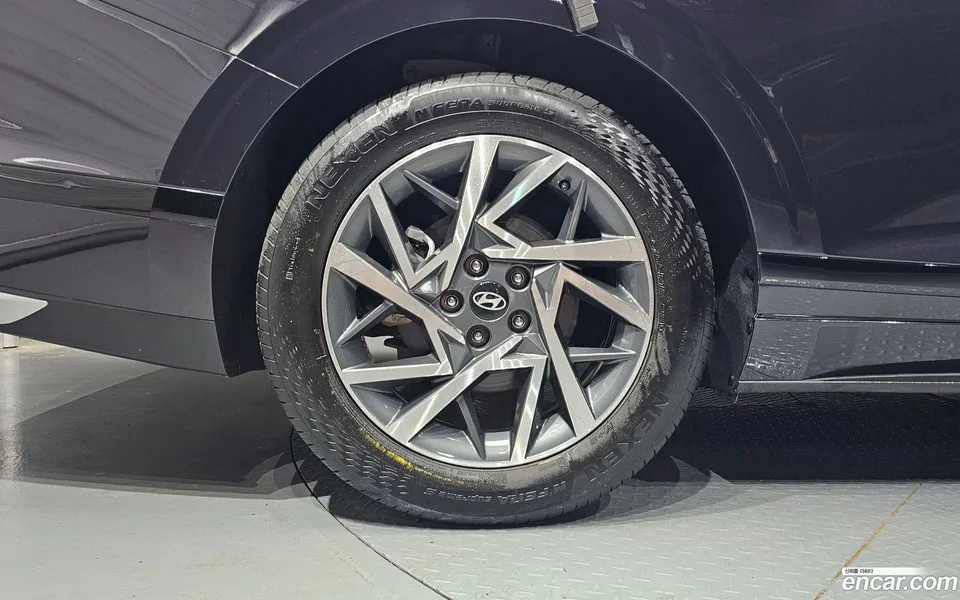 Hyundai Grandeur Hybrid 2023 — thumbnail 2