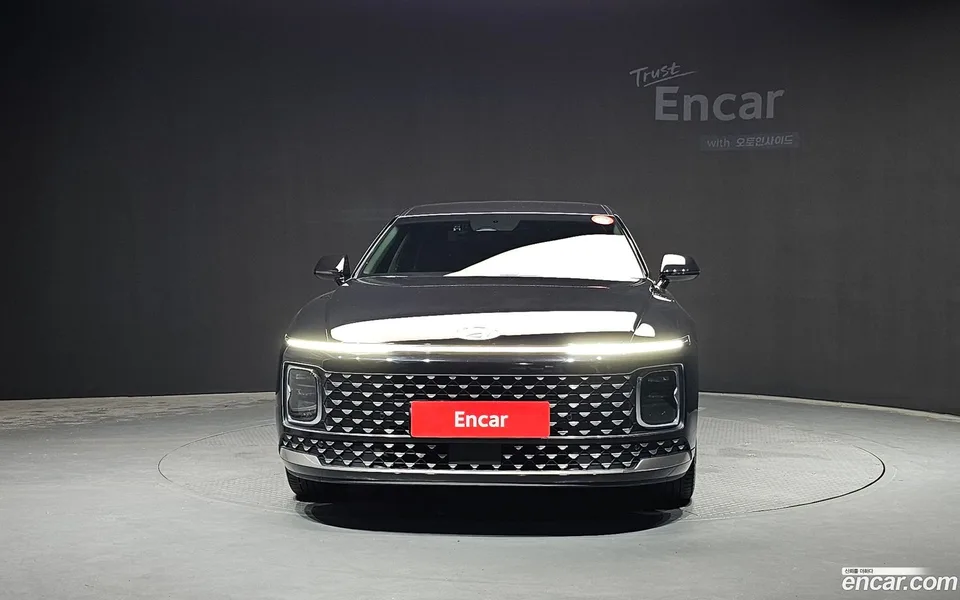 Hyundai Grandeur Hybrid 2023 — thumbnail 3