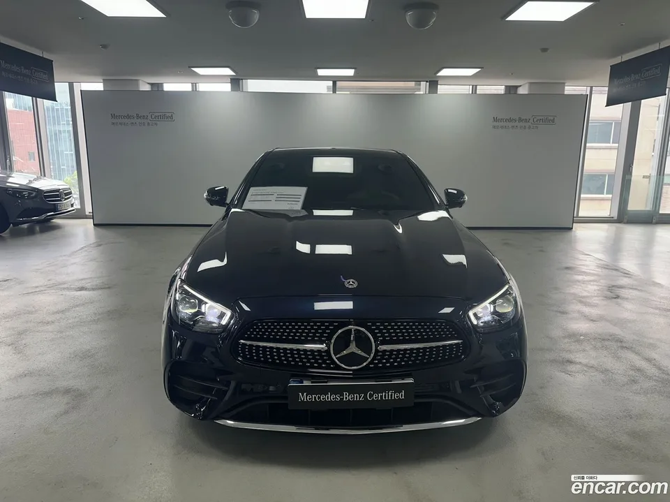 Mercedes-Benz E-Class E350 4MATIC AMG Line 2022 — thumbnail 3