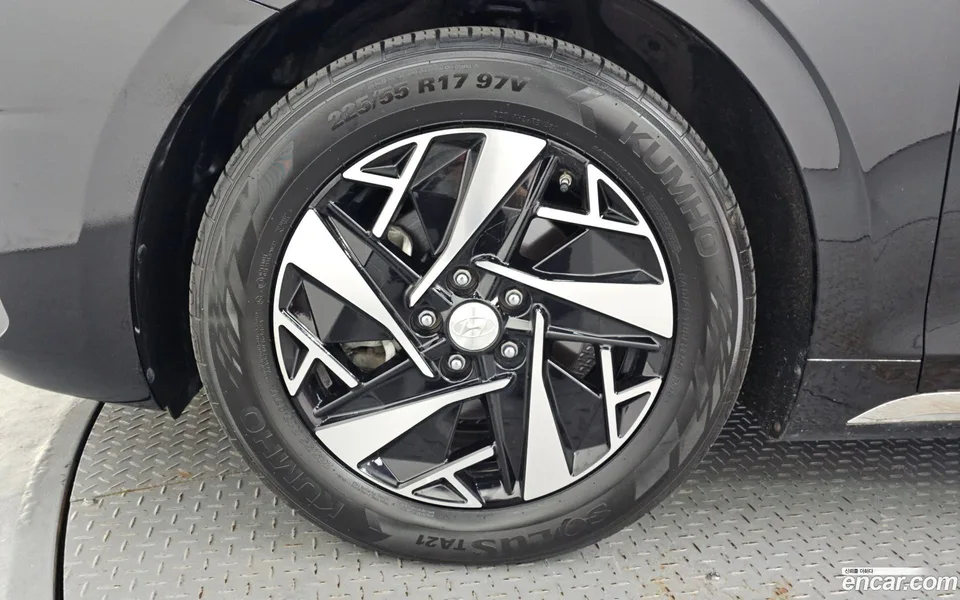 Hyundai Grandeur IG Hybrid 2022 — thumbnail 2