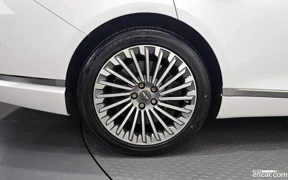 Genesis Electrified G80 e-AWD 2022 — thumbnail 5