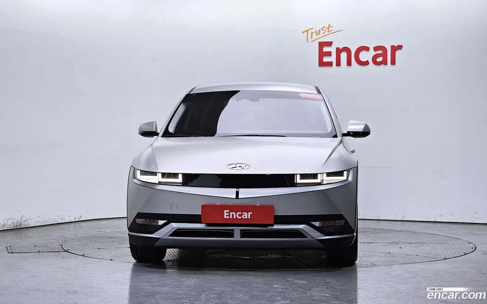 Hyundai Ioniq 5 2024 — миниатюра 3