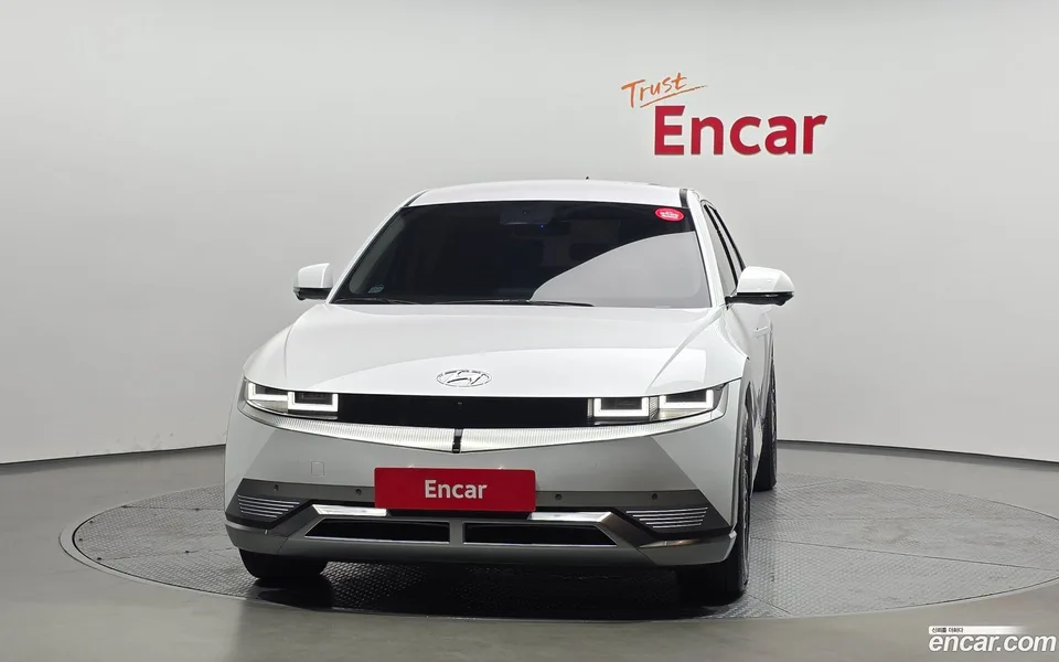 Hyundai Ioniq 5 2022 — thumbnail 3