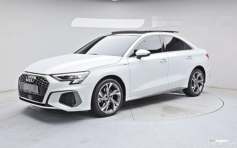 Audi A3 (8Y) 40 TFSI 2023 — thumbnail 3