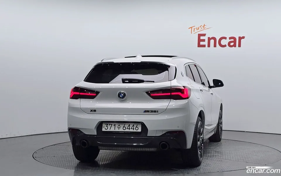 BMW X2 xDrive M35i 2023 — thumbnail 4