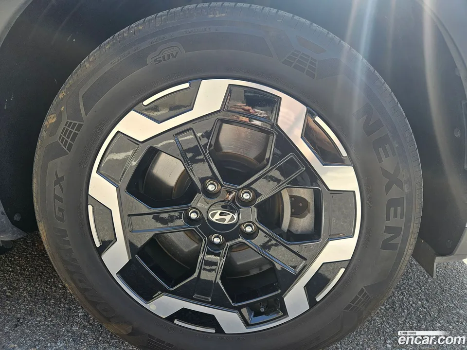 Hyundai SantaFe 2.5T 2WD 2023 — thumbnail 2