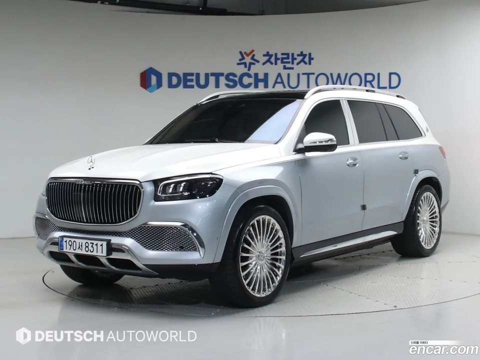 Mercedes-Benz GLS-Class GLS600 4MATIC 2023 — фото 1, купить с доставкой в Москву