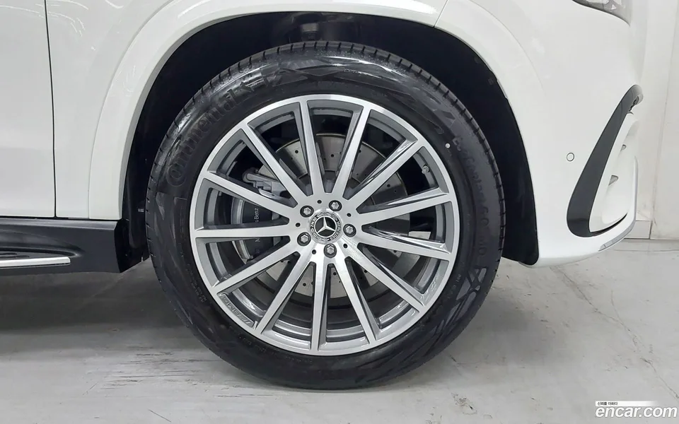 Mercedes-Benz GLS-Class GLS450 4MATIC 2025 — thumbnail 2