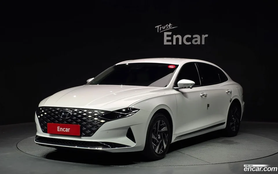 Hyundai Grandeur IG Hybrid 2022