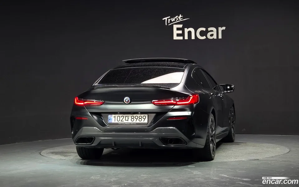BMW 8 Series M850i xDrive 2024 — миниатюра 4