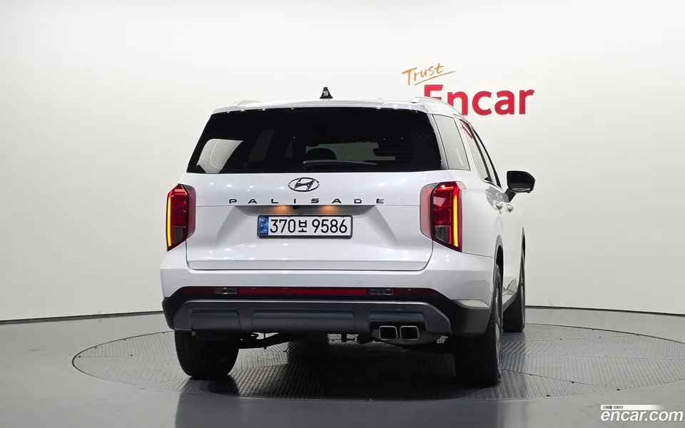 Hyundai Palisade 2.2 2WD 2023 — thumbnail 4