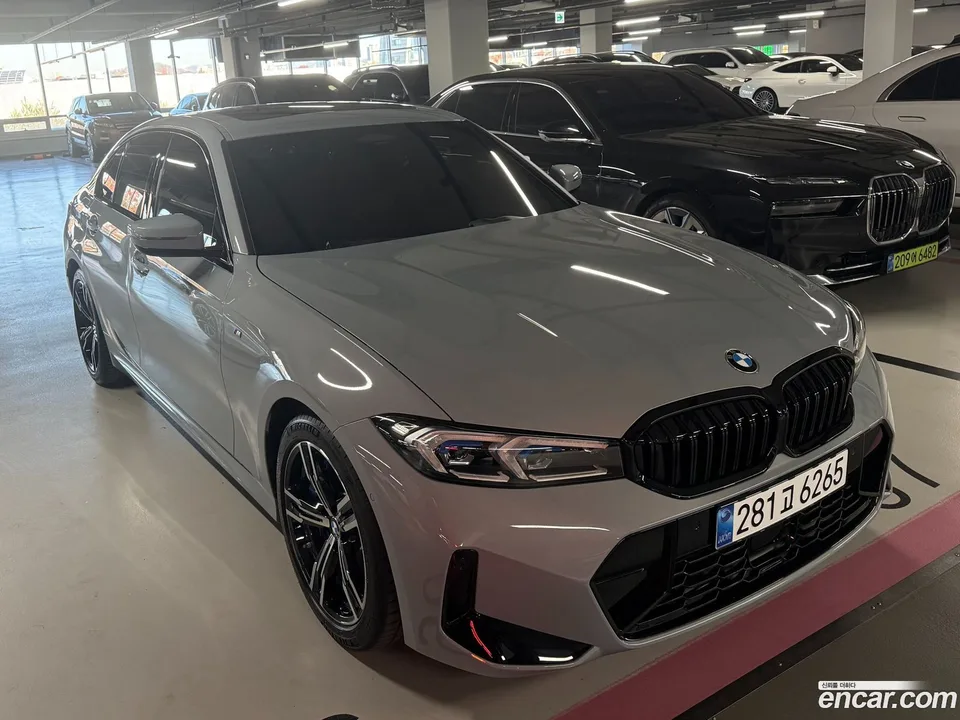 BMW 3 Series 320i M 2025 — фото 1, купить с доставкой в Москву