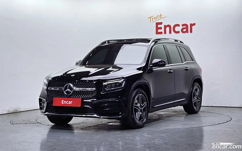 Mercedes-Benz GLB-Class 2024
