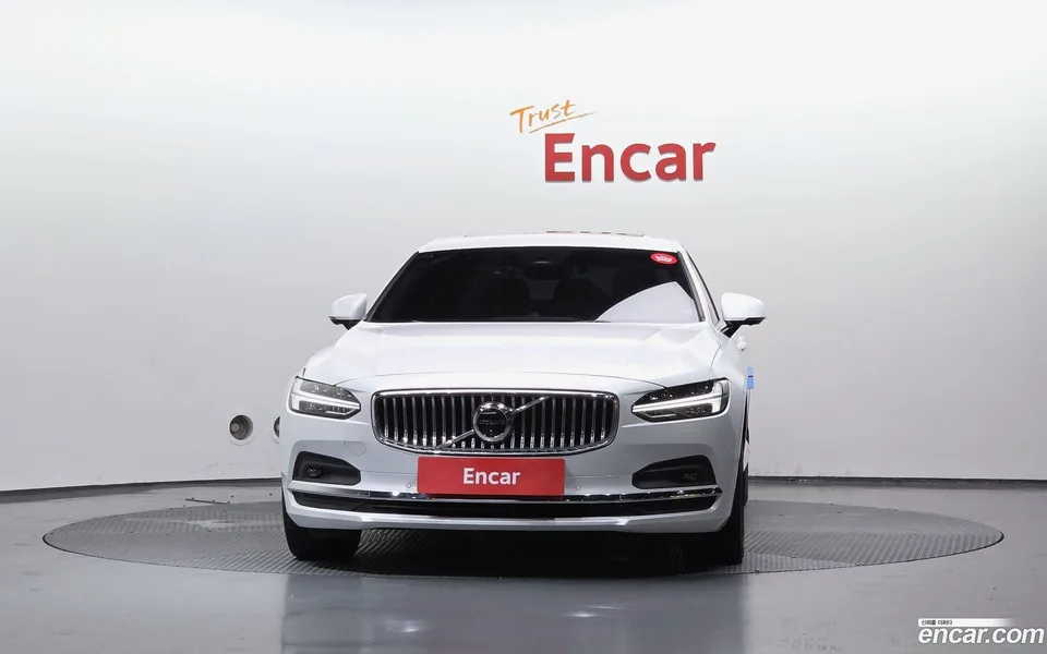 Volvo S90 B6 AWD 2024 — миниатюра 3