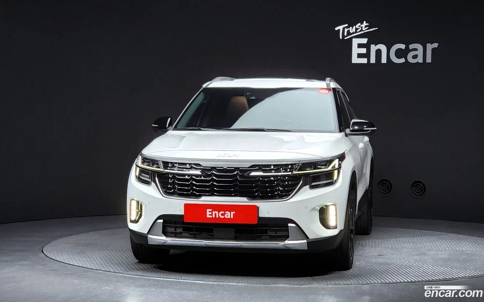 Kia Seltos 1.6 2WD 2023 — thumbnail 3