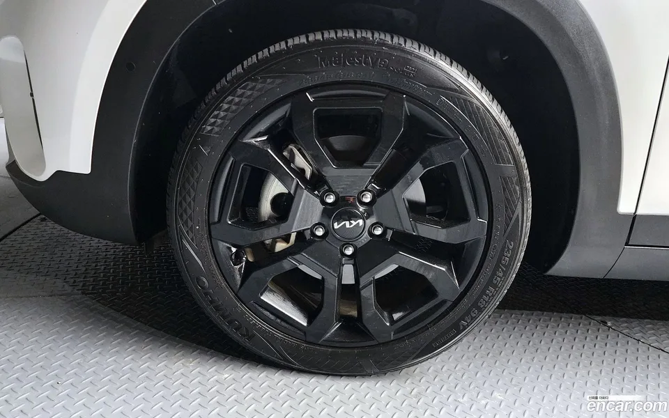 Kia Seltos 1.6 2WD 2023 — thumbnail 5