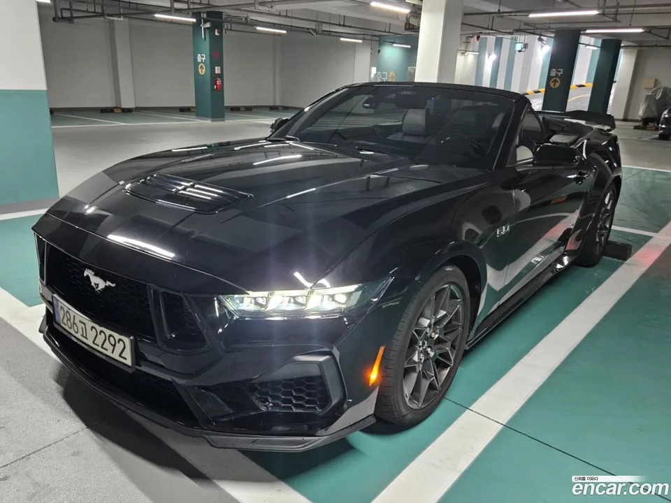 Ford Mustang 2024