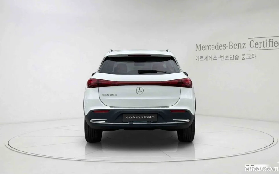 Mercedes-Benz EQA EQA250 2025 — thumbnail 4