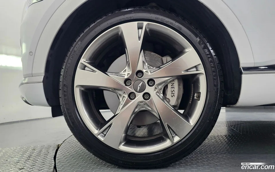 Genesis GV80 2.5T AWD 2023 — thumbnail 2