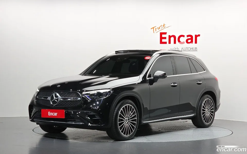 Mercedes-Benz GLC-Class 2025