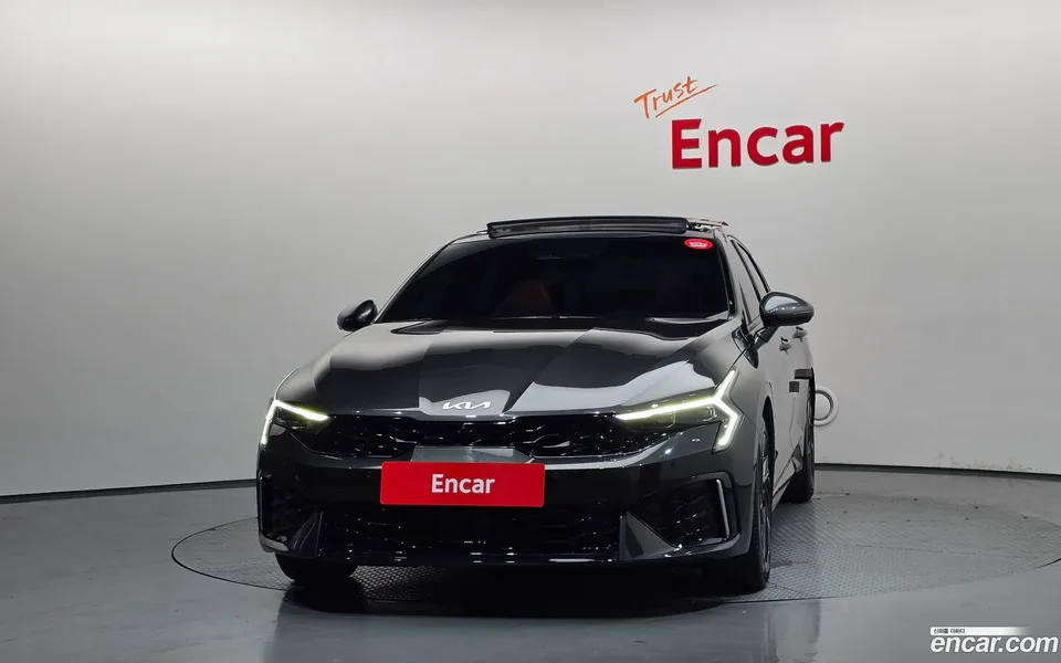 Kia K5 Hybrid 2024 — thumbnail 3