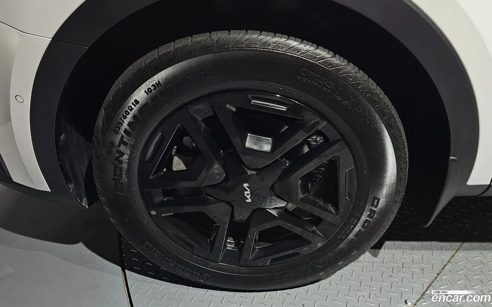 Kia Sorento HEV 1.6 2WD 2023 — thumbnail 2