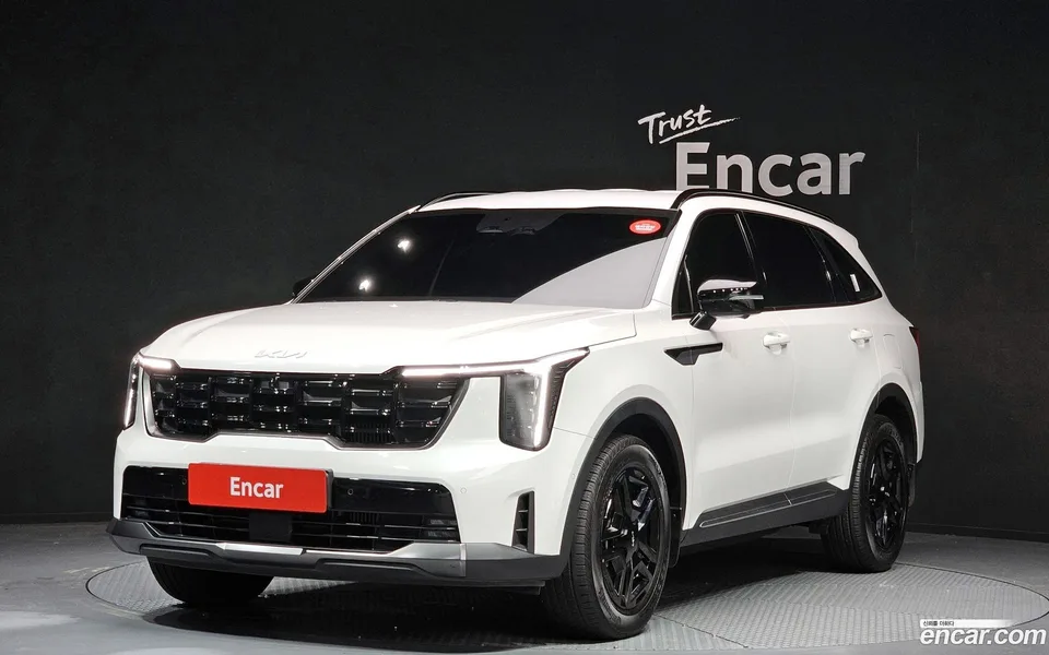 Kia Sorento HEV 1.6 2WD 2023 — photo 1, buy with delivery to Moscow