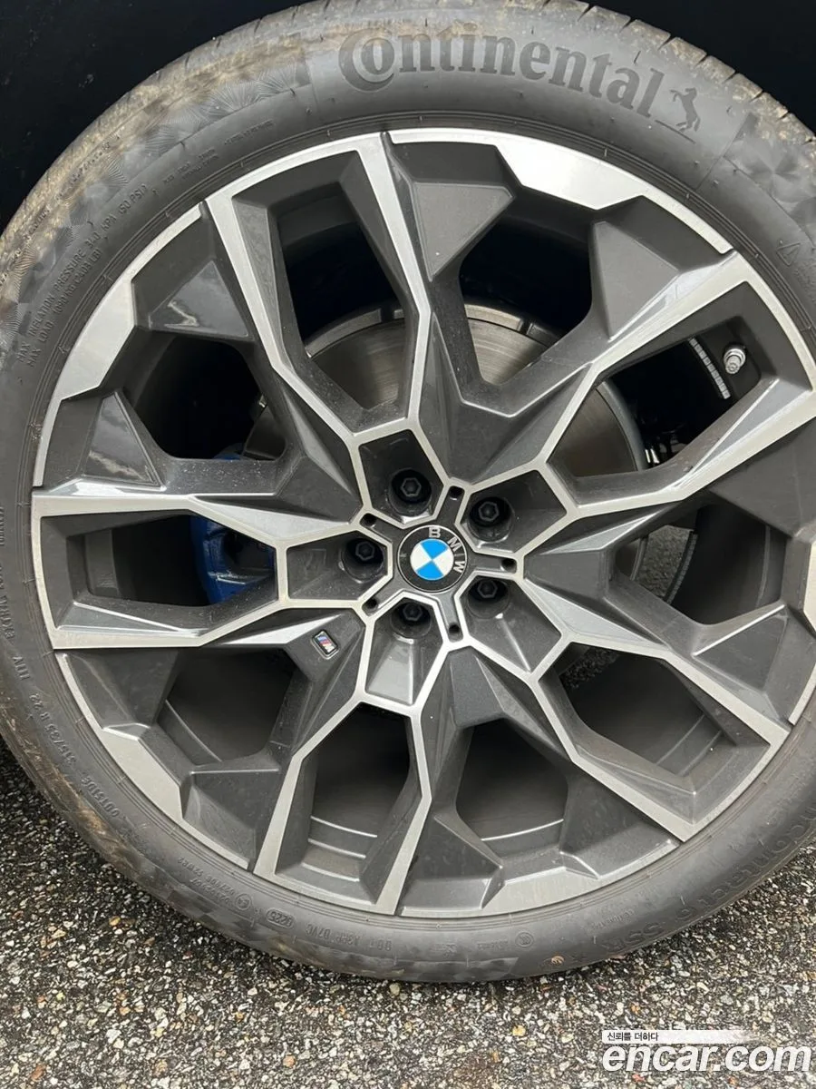 BMW X7 xDrive 40i M 6 2025 — миниатюра 5