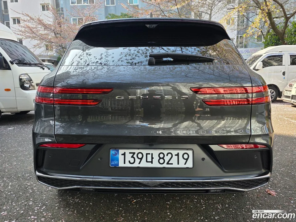 Genesis GV70 2.5T 2WD 2026 — thumbnail 2