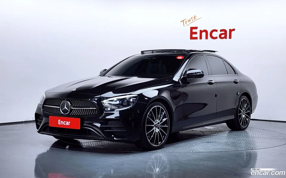 Mercedes-Benz E-Class 2022