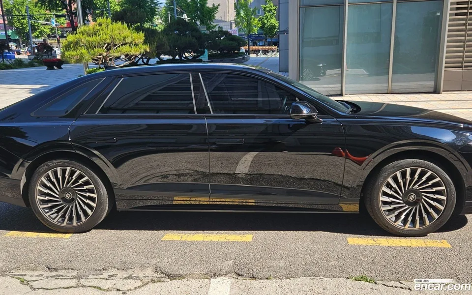 Hyundai Grandeur Hybrid 2024 — миниатюра 2