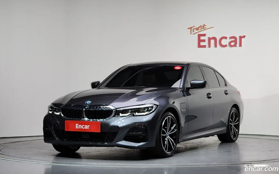 BMW 3 Series 2022