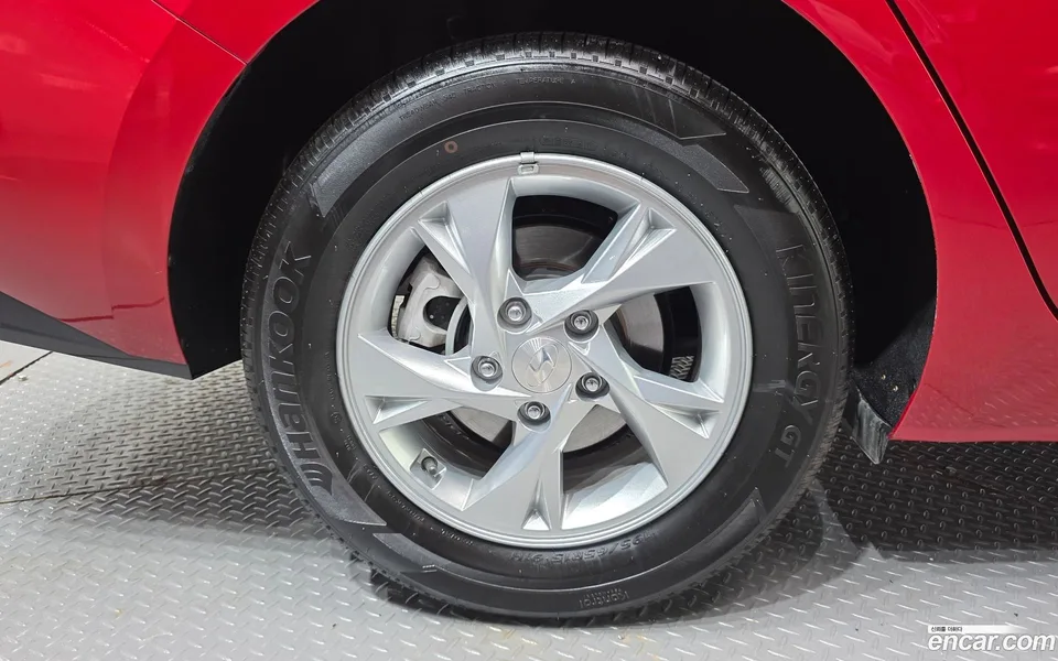 Hyundai Avante 1.6 2022 — миниатюра 5