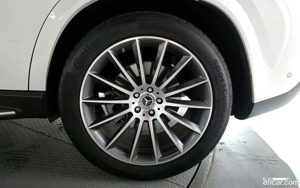 Mercedes-Benz GLE-Class GLE450 4MATIC 2024 — thumbnail 2