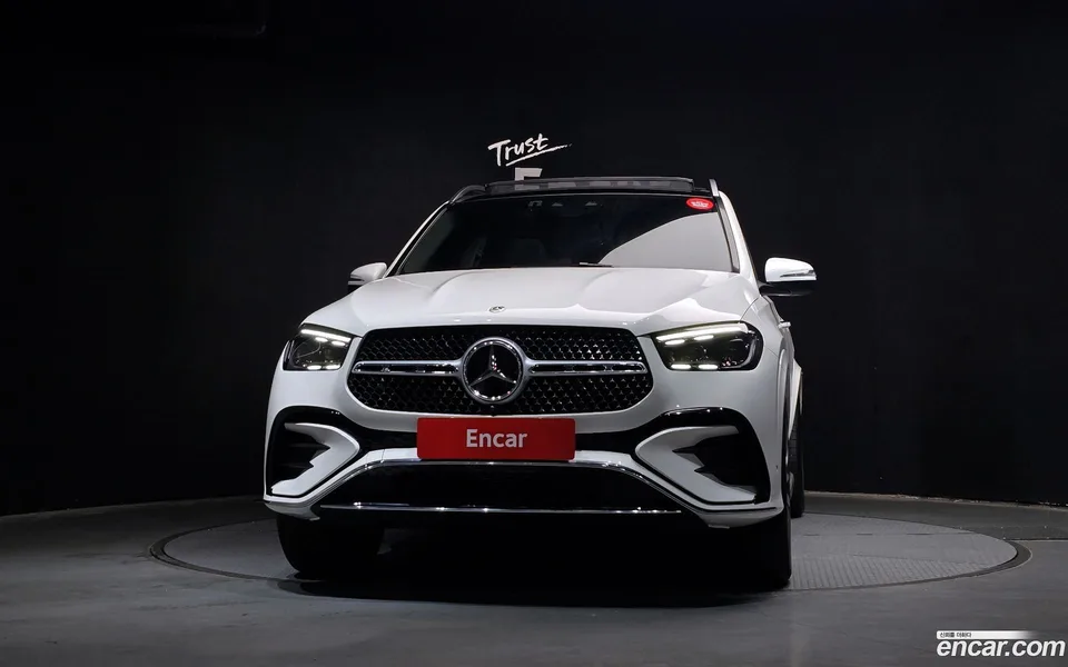 Mercedes-Benz GLE-Class GLE450 4MATIC 2024 — thumbnail 3