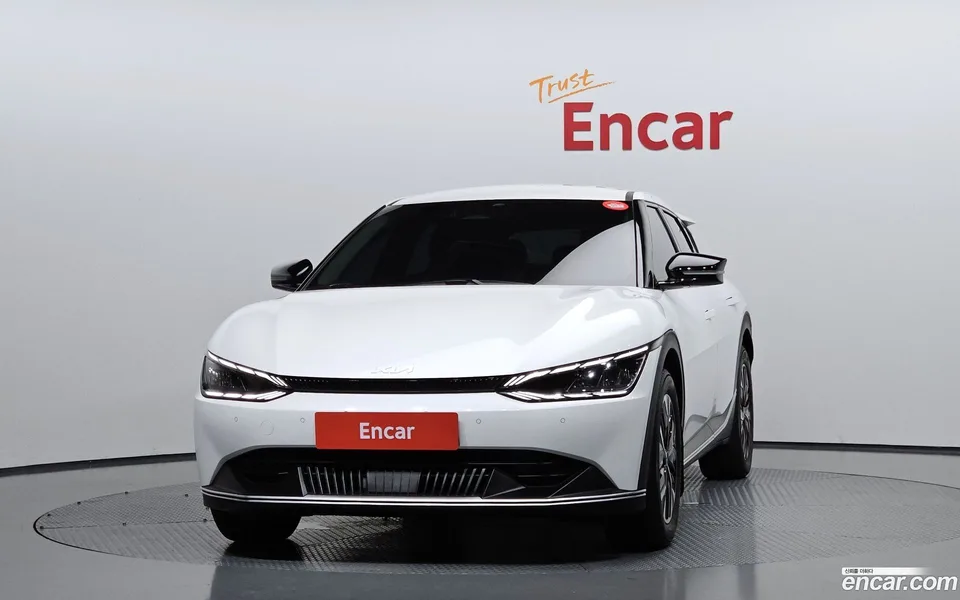 Kia EV6 4WD 2023 — thumbnail 3