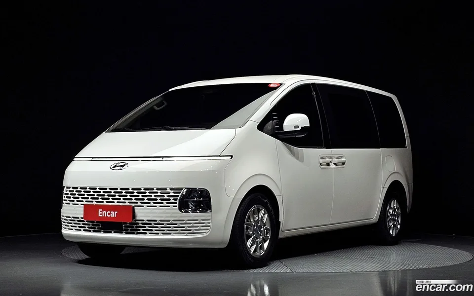 Hyundai Staria 2023