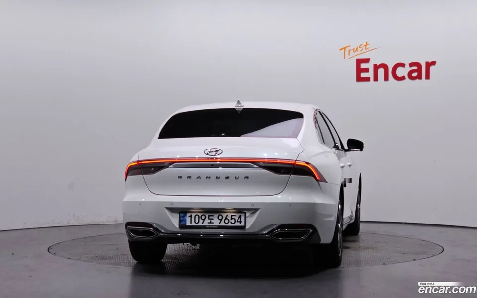 Hyundai Grandeur IG 2.5 2022 — thumbnail 4