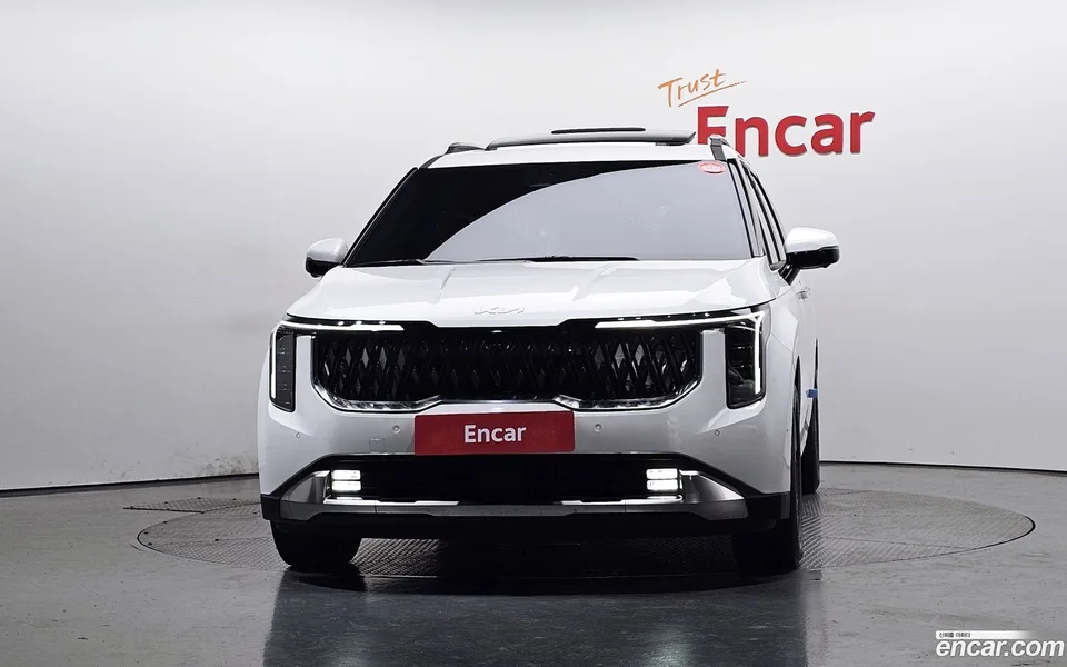 Kia Carnival HEV 9 2024 — thumbnail 3