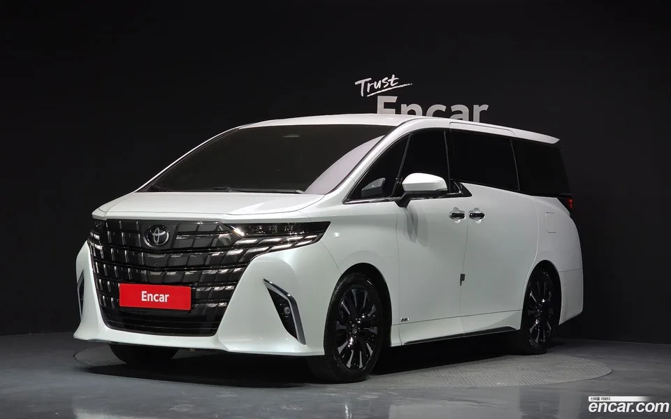 Toyota Alphard 2023