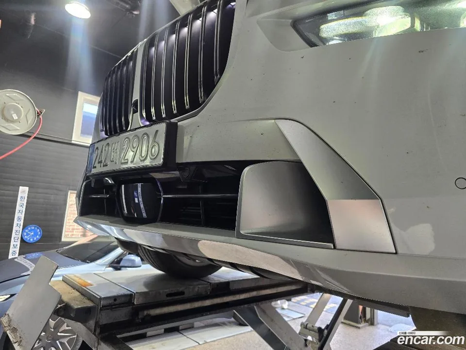 BMW X7 2024