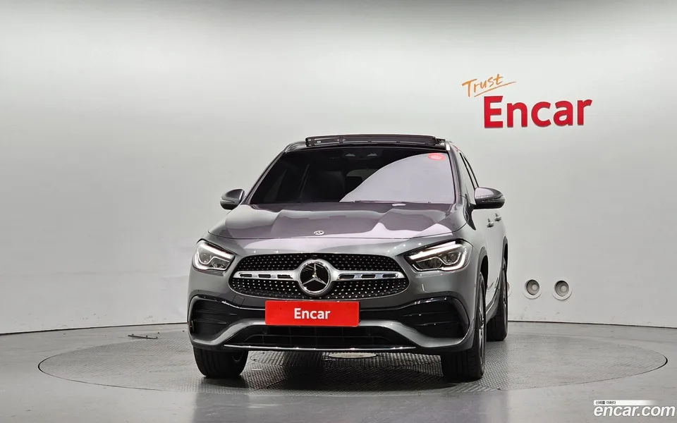 Mercedes-Benz GLA-Class GLA250 4MATIC 2023 — миниатюра 3