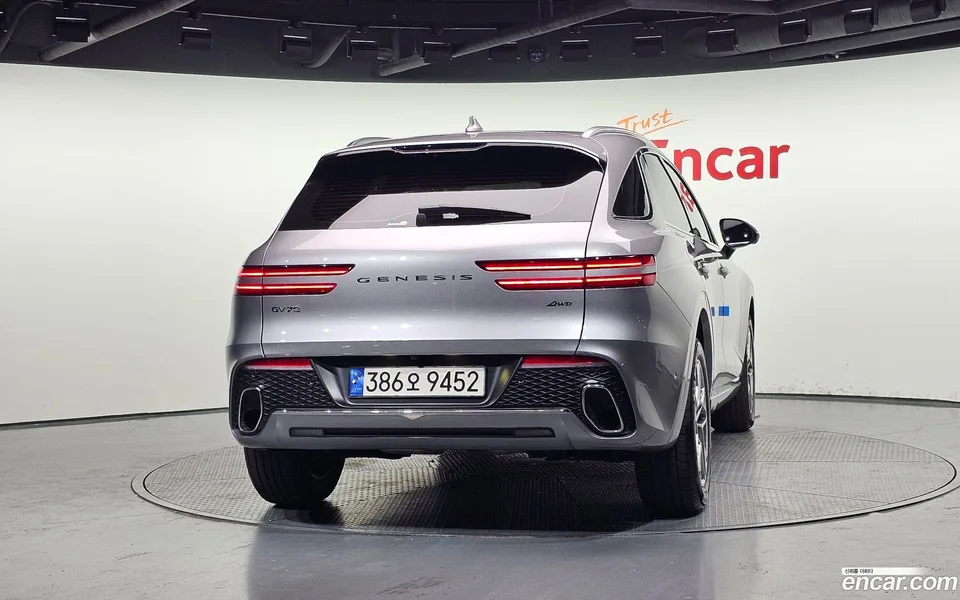 Genesis GV70 2.5T AWD 2024 — thumbnail 4