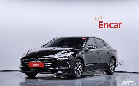 Hyundai Sonata Hybrid 2023 купить в Москве