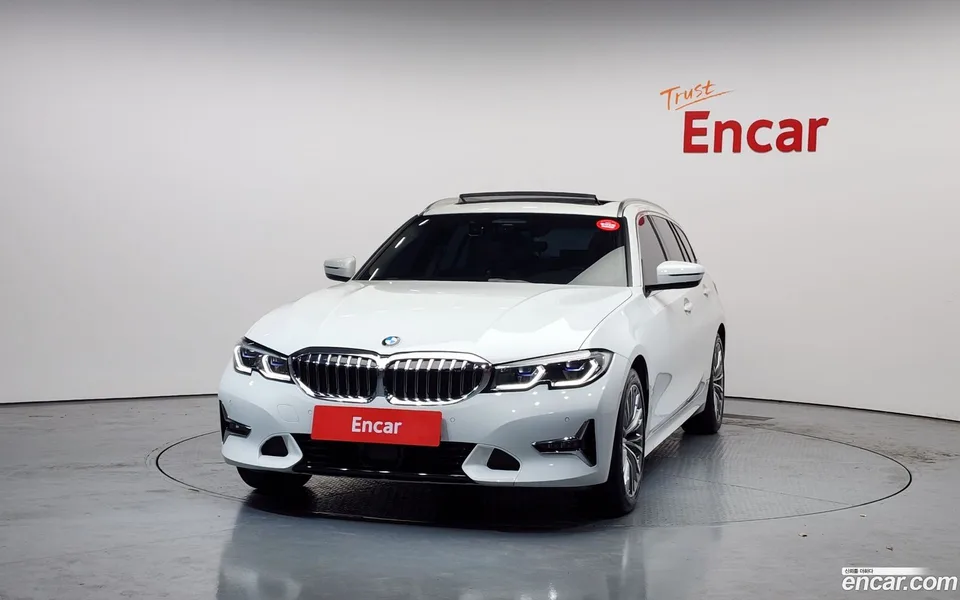 BMW 3 Series 320d 2022 — thumbnail 3