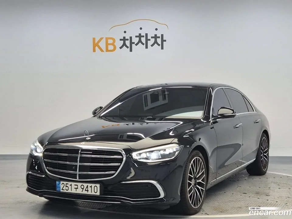 Mercedes-Benz S-Class 2022